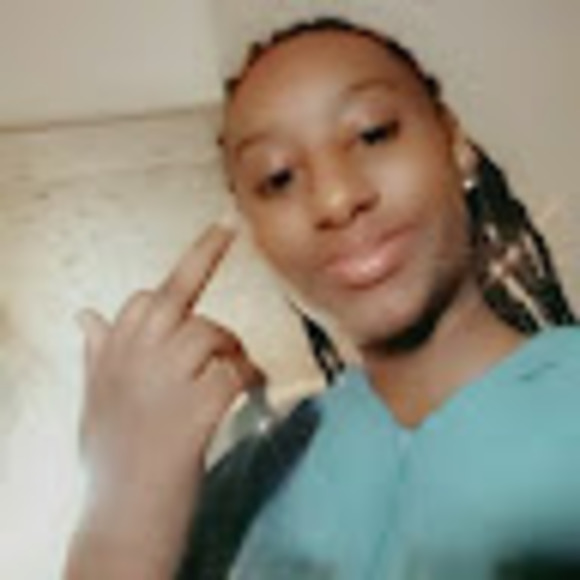 Meet your Posher, Tamia - Picture 1 of 1